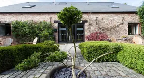 Tudor Farmhouse Hotel - Image 5