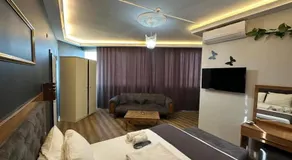 Riwaner Hotel - Image 2