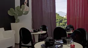 Eh13 Luxury Accommodation - Image 5