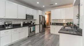 Modern 4BR Oasis, Fireplace, Patio & Spacious Family Room - Image 5