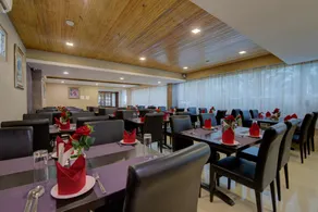Central Courtyard Boutique Hotel - Image 5