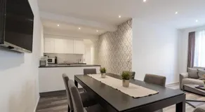 Kaiser Max Design Appartements - Image 3