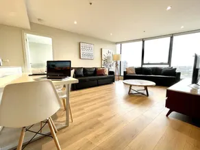 Readyset Apartments at Stadium South - Image 3