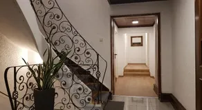 Hotel Kronberg - Image 2