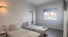 Habitaciones IFAE - Image 2