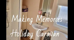 Making Memories Holiday Caravan - Image 2