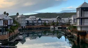 Gem Quays Waterfront - Image 2