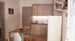 The Graffiti House - Image 4