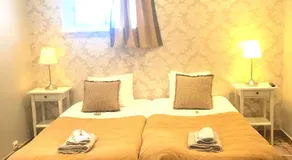 5:ans Bed & Breakfast - Image 2