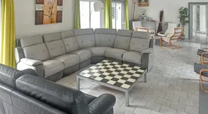 Villa charmante à Meynes avec piscine privée - Image 3