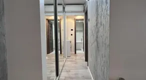 ELEGANT & SILVER LUXURY Apartament - Image 5