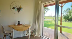 Walnut Lodge B&B - Image 3