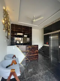 Happys Hotel - Image 4