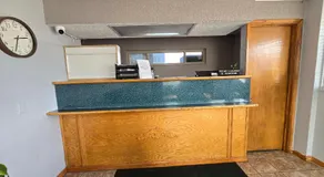 Richmond Inn and Suites - Image 4