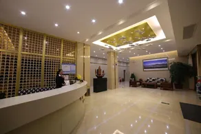 Shipu Haishang Fengqing Business Hotel - Image 2