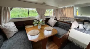 Beautiful boat in rural surroundings near Beverley - Image 2
