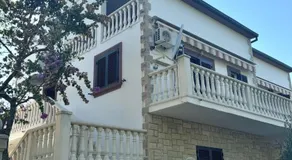 Apartments and Room Villa Makaj - Image 3