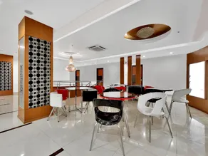 Super Hotel O Rudra Grand - Image 2