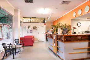Red Rock Hostel - Image 3