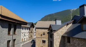 Albergue Tritón - Villanúa - Image 3