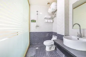 Jiayuecheng Hotel - Image 4