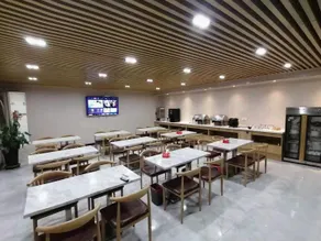 Jinghua Hotel Xingtai Train Station - Image 3
