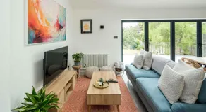 Private room in Modern and Stylish House - Image 5