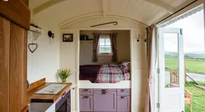 Crown Cottage Farm - Image 2