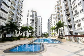 One Palm Tree Condo at Manila Airport T3 by Beth - Image 3