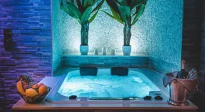 CHAPLIN Luxury Holiday House - Image 2