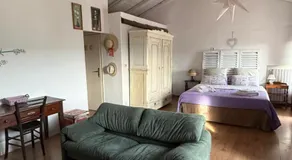 View & Wine Room - Image 2