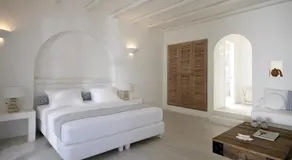 Villa Marandi Luxury Suites - Image 2