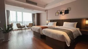 Home Inn Plus Yancheng Xihuan Road Yandu District Government - Image 3