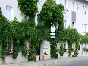 Garni Hotel Kaiserdom - Image 2