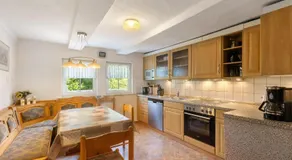 Appartamento con terrazza, barbecue e giardino | Vista sulla montagna - Image 4