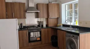 Enbrook Luxury Lodge with Garage and Driveway - Image 3