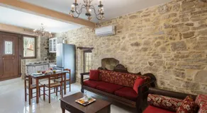 Draganigo Luxury Stone Houses 40 min from Matala - Image 5