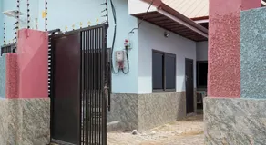 Cozy Guesthouse in Tse Addo 7 Mins to Beach - Image 5