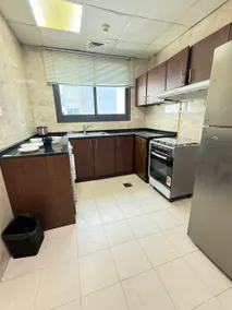 Spacious 1-bedroom apartment in Dubailand - Image 4