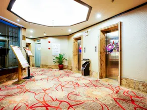 Fortune Hotel - Image 3