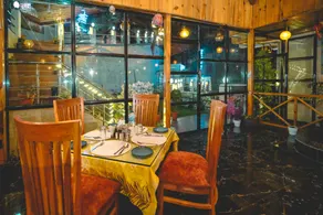 Plutus Luxury Boutique Stay by Quercus Oak Stays - Image 3
