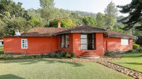 DEVASHOLA HOMESTAY - Image 2