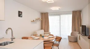 Crystal Residences - Luxurious Seaside Apartments - Image 4