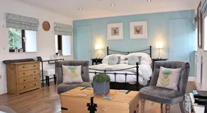 Cobbler's Cottage - Image 2