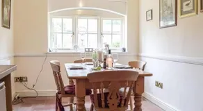 Holly Cottage - Image 5
