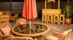 Relaxing Stay Near Beach & SRQ Airport - Image 4