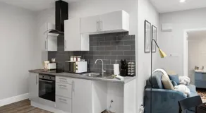 Luxe and Modern Studio- Sleeps Three - Image 2