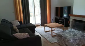 Brad House - Image 2