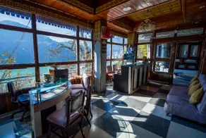 Hotel Silverton (180 Lake View) - Image 4