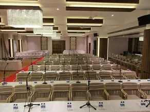 Hotel Shreemaya Residency - Image 4